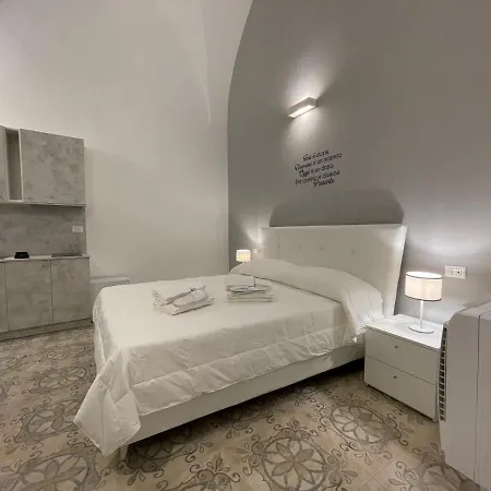 Donna Grazia Relais بيت ضيافة غالّيبولي