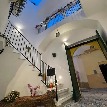 بيت ضيافة Donna Grazia Relais 4*