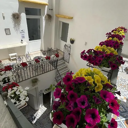 بيت ضيافة Donna Grazia Relais غالّيبولي